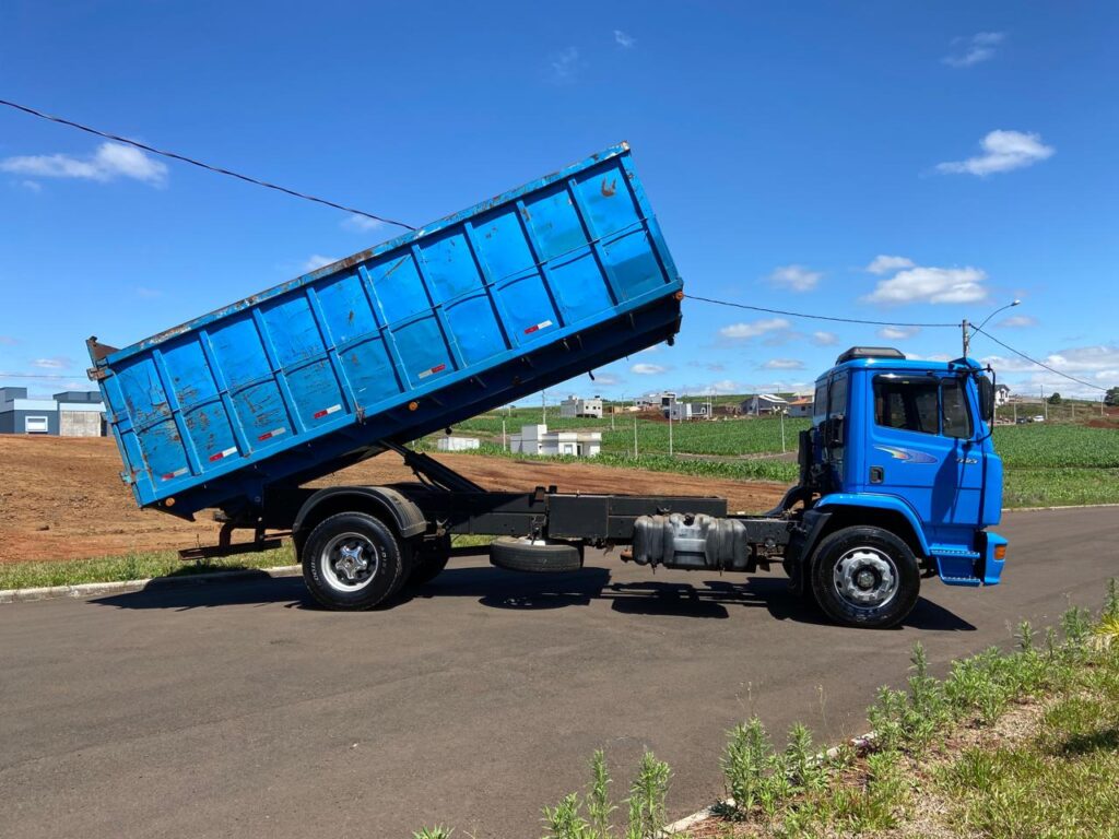 MERCEDES-BENZ 1723 4X2 ANO 1998 07