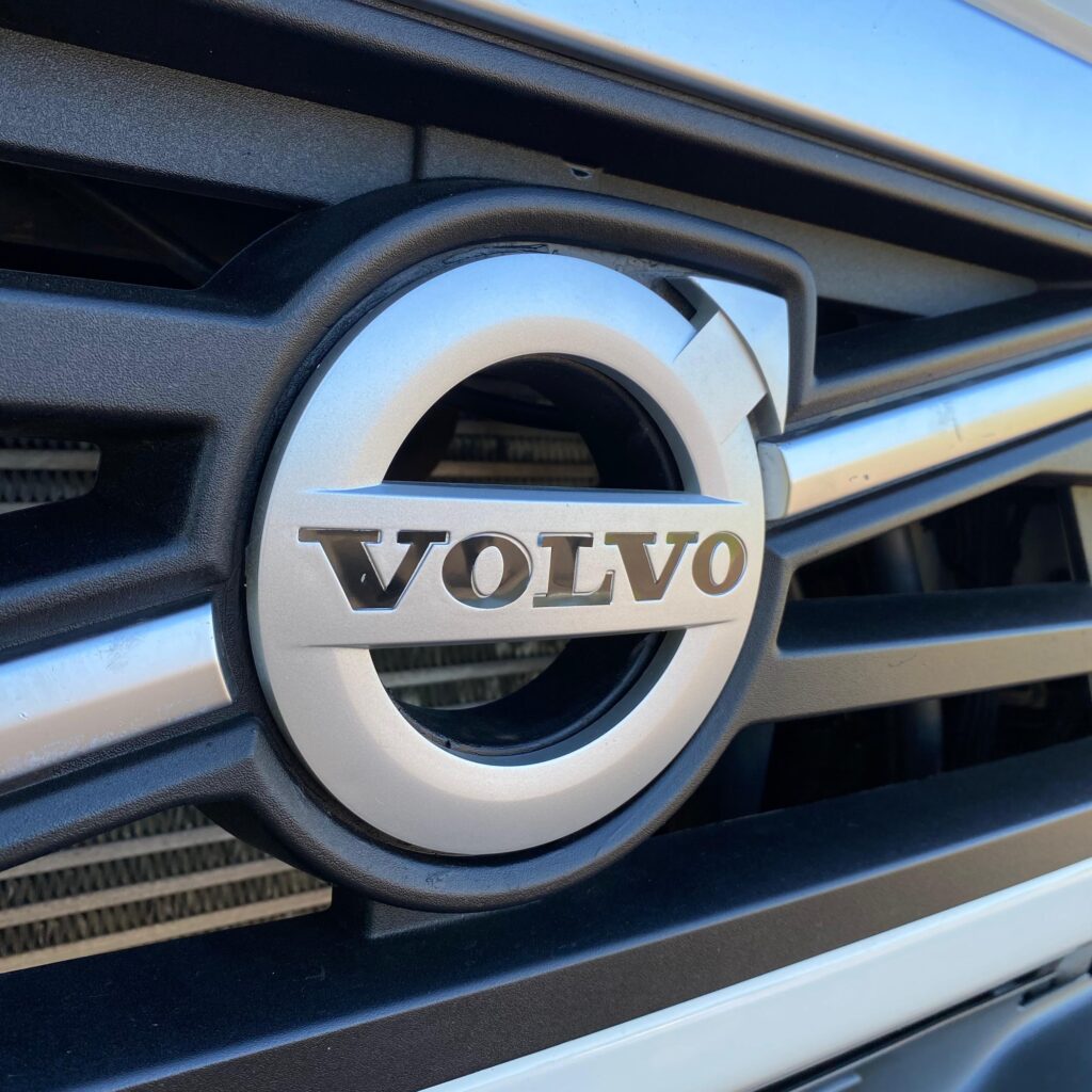 VOLVO VM 330 6X4 TRAÇADO 2013 12