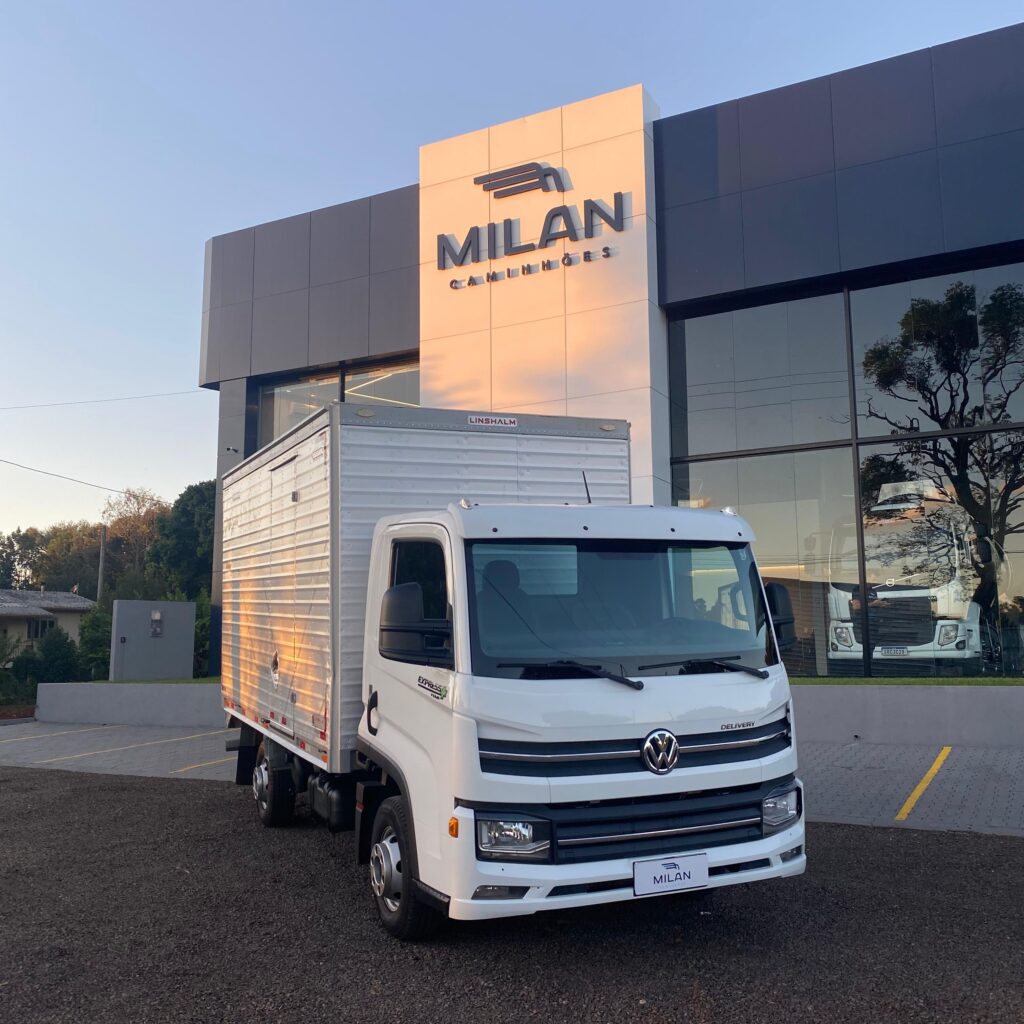 VW EXPRESS 03