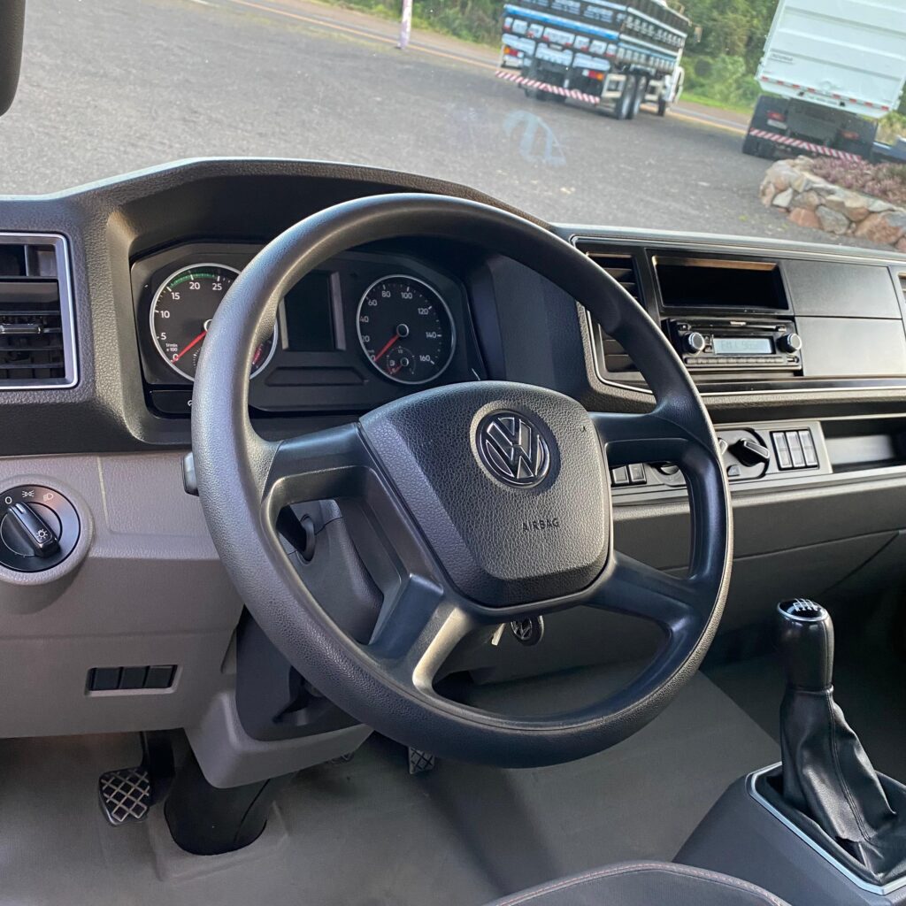 VW EXPRESS 14