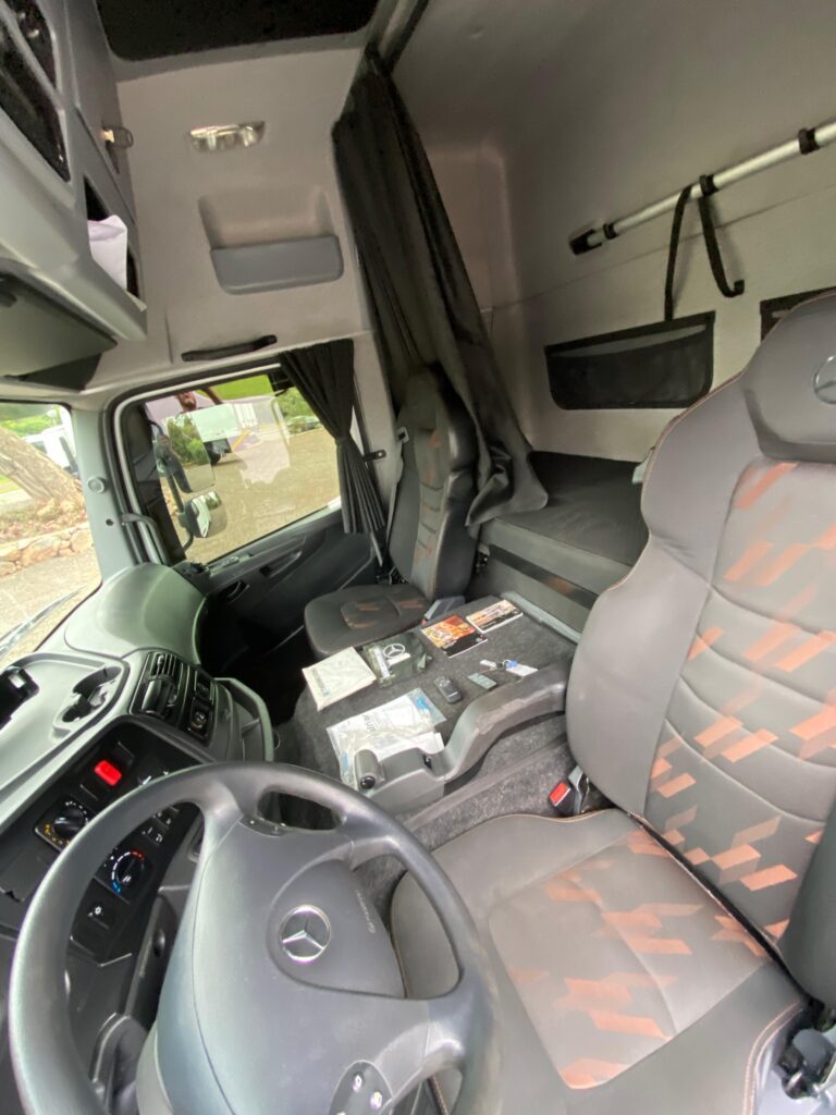 MB ATEGO 3030 03