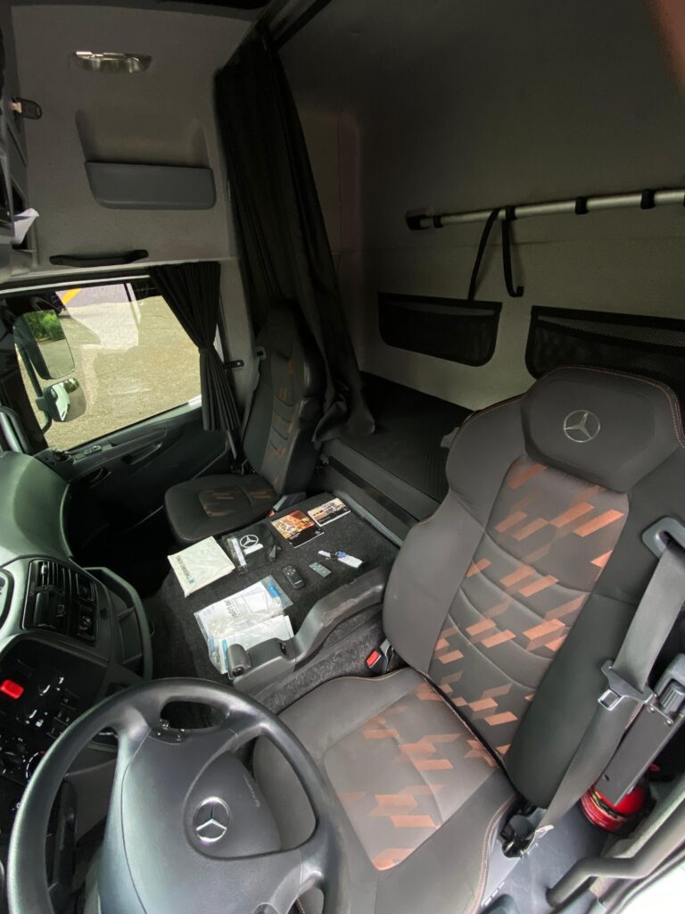 MB ATEGO 3030 04