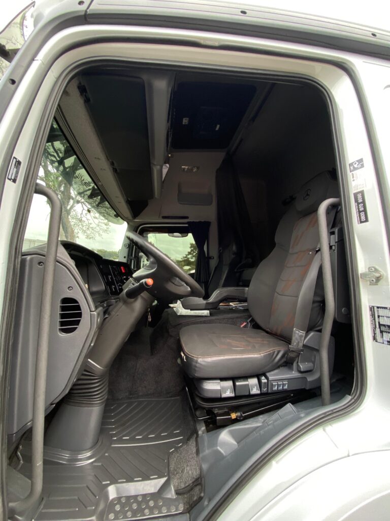 MB ATEGO 3030 05