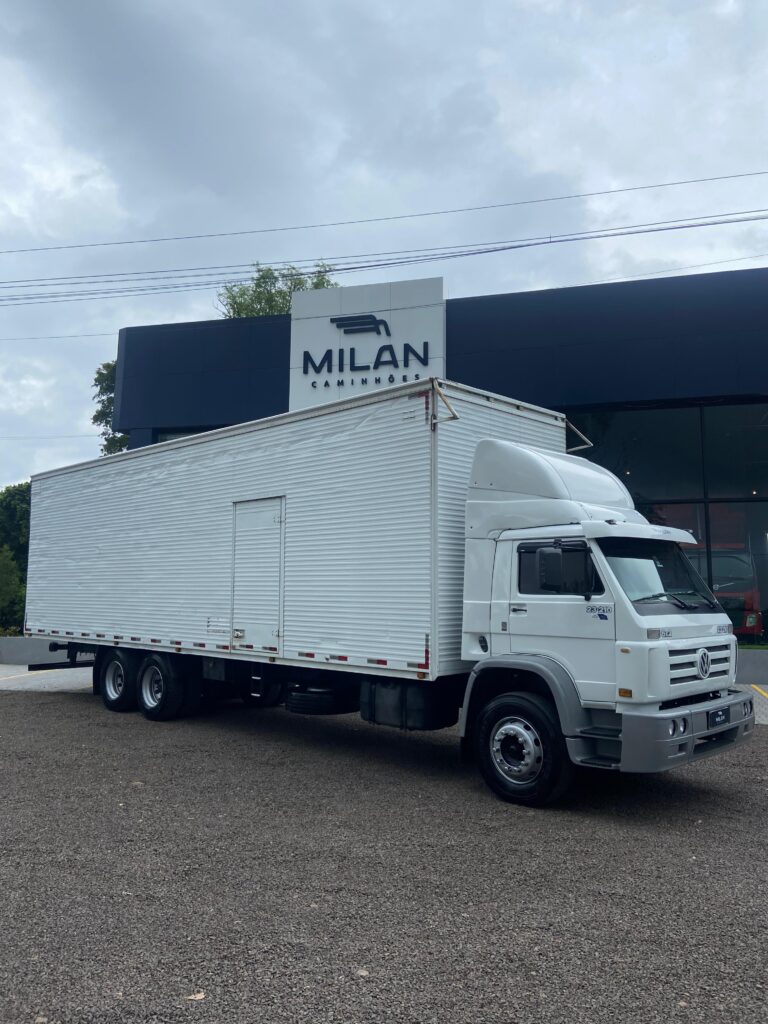 BAU Comprimento 11,70m Altura 2,90m