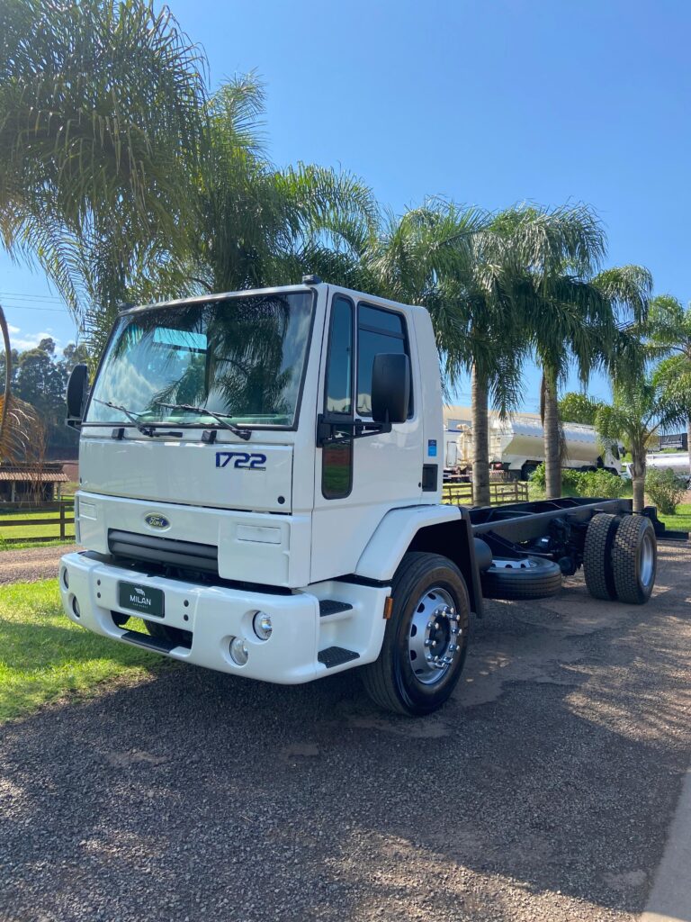 Motor cummins 6 cilindros caixa 6 marchas com reduzido