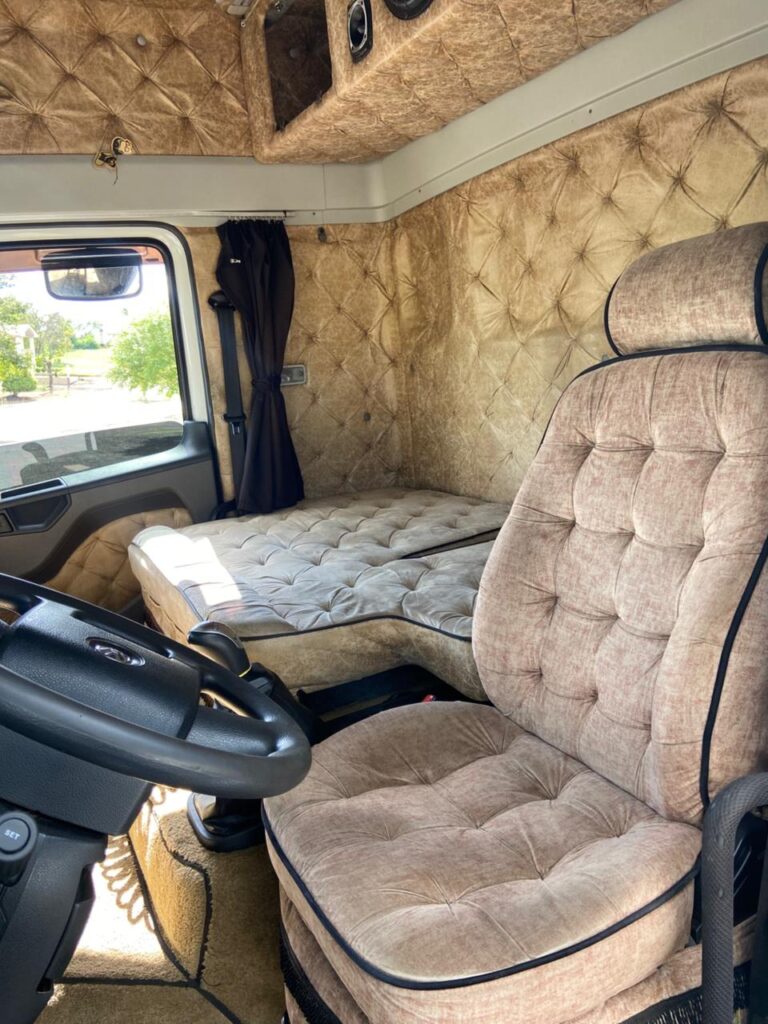 WhatsApp Image 2026-03-03 at 09.50.42 (2)